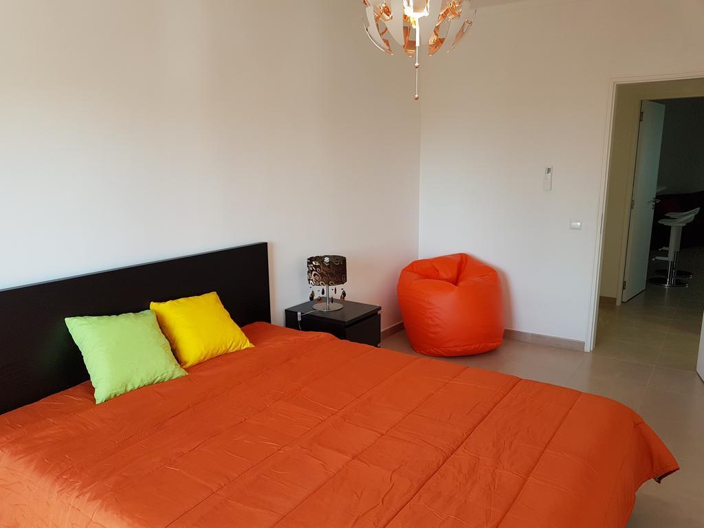 Apartamento Praia Fuzeta Eksteriør bilde