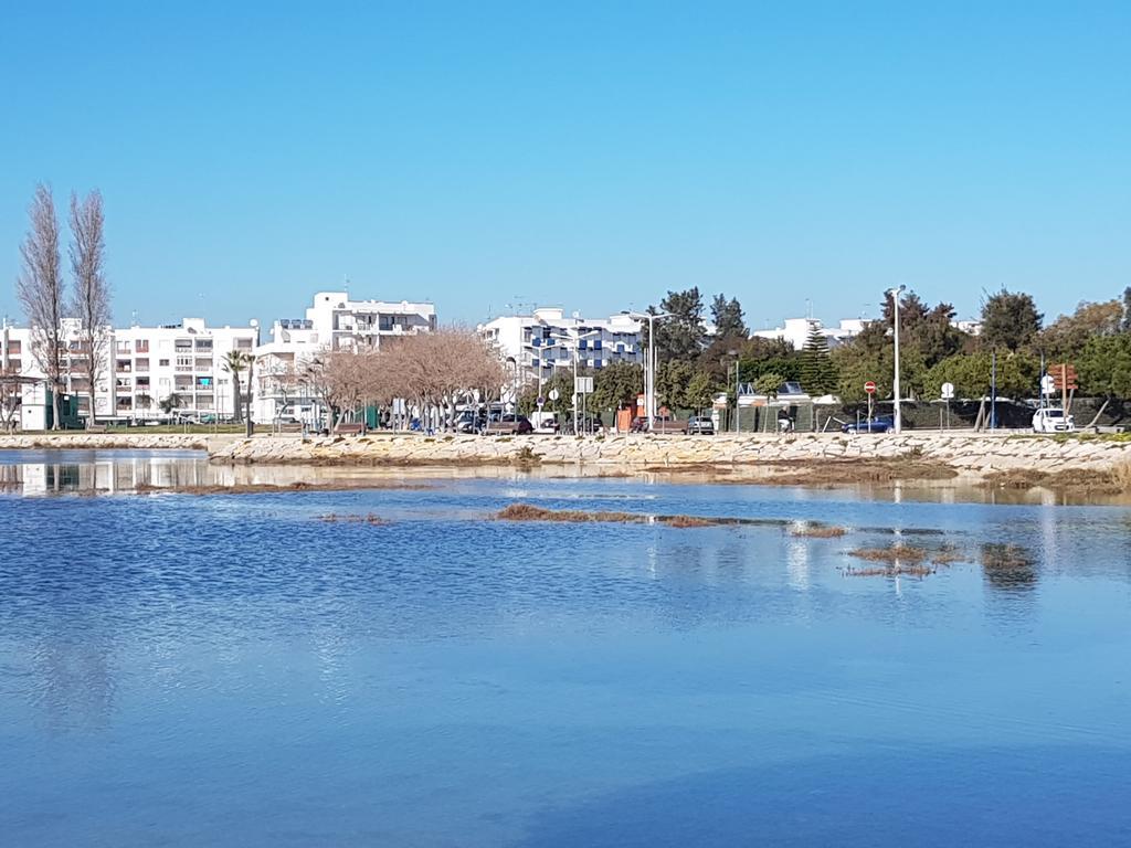 Apartamento Praia Fuzeta Eksteriør bilde