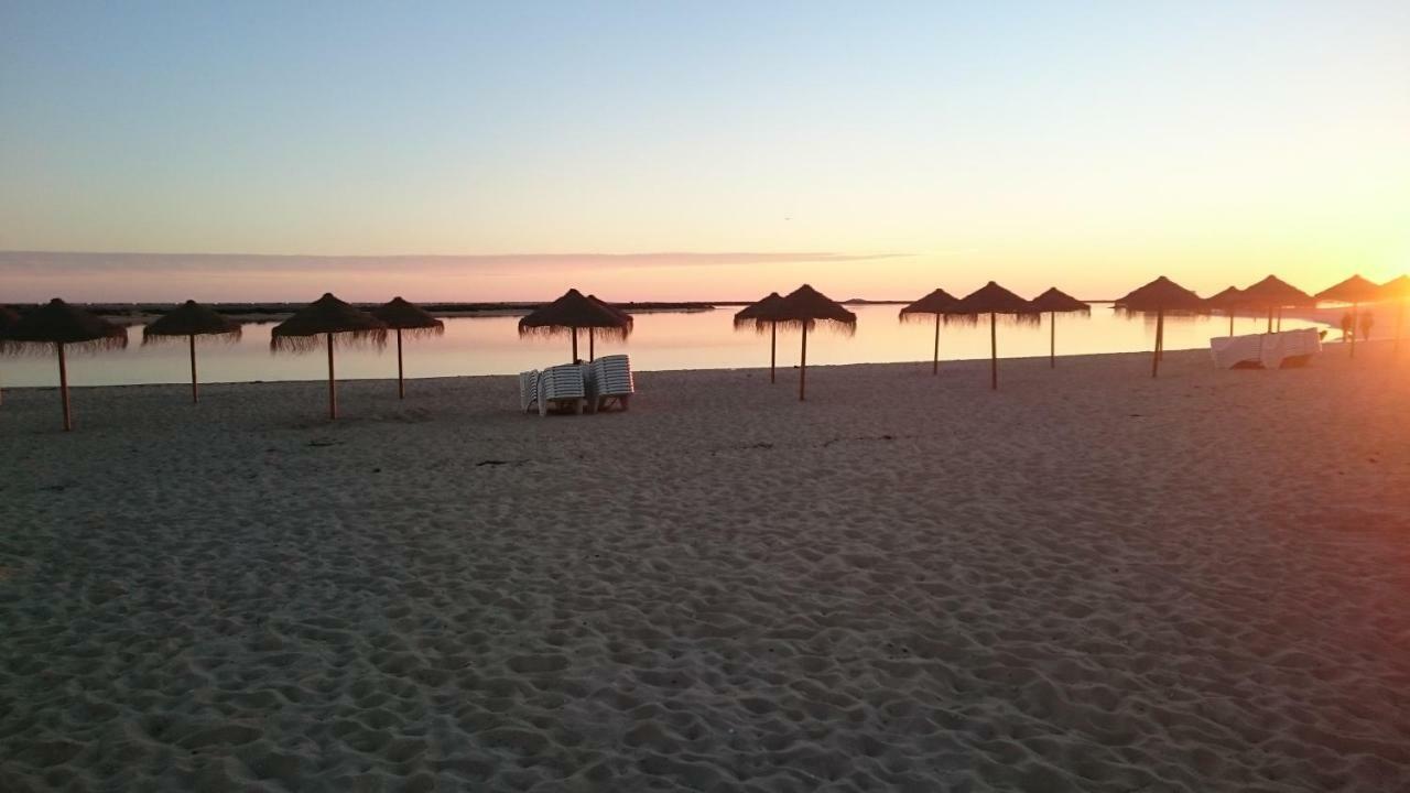Apartamento Praia Fuzeta Eksteriør bilde